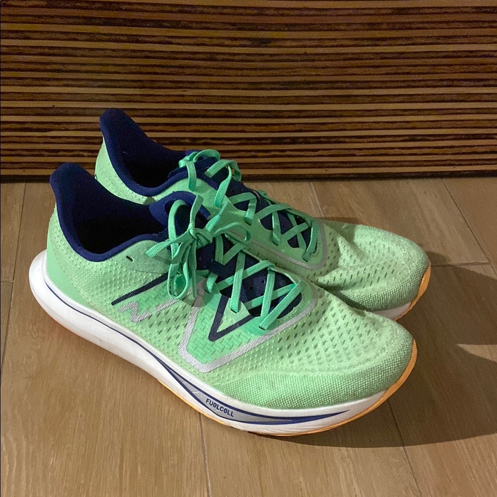 New Balance Men Green Running Shoes